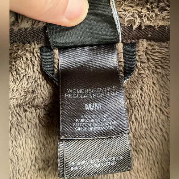 The North Face Women’s 2-piece Ski/Winter Jacket - Picture 16 of 16